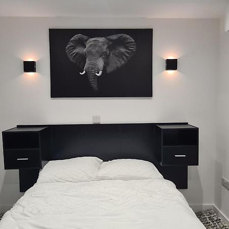 Home Away From Home! Pont Yates 외부 사진